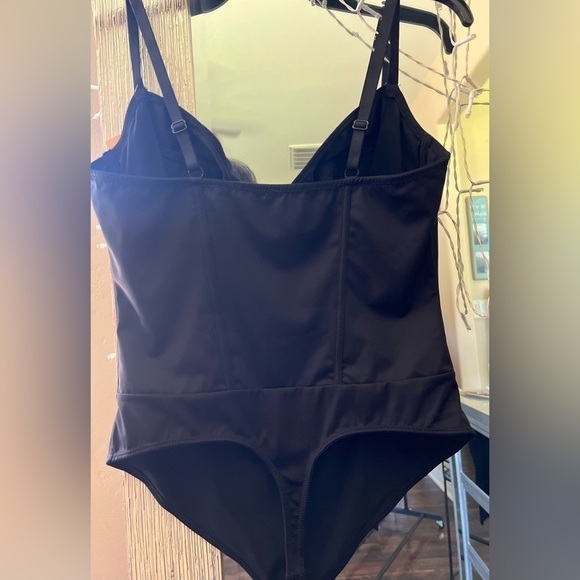 POPILUSH Shapewear Bodysuit Corset Style Thong - NWT - Picture 7 of 8